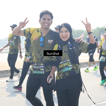 Runner Photo 6937047