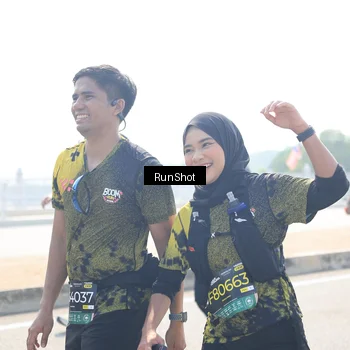 Runner Photo 6937053