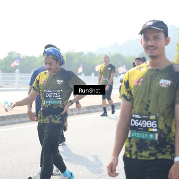 Runner Photo 6937064