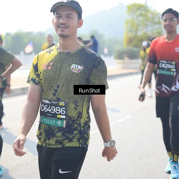 Runner Photo 6937065