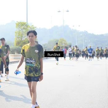 Runner Photo 6937079