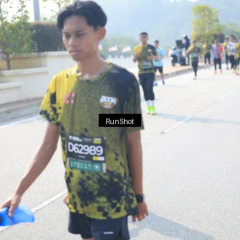 Runner Photo 6937092
