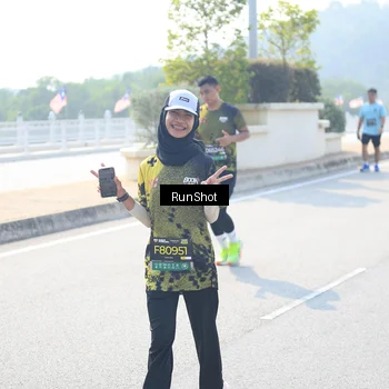 Runner Photo 6937111