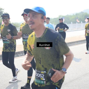 Runner Photo 6937129
