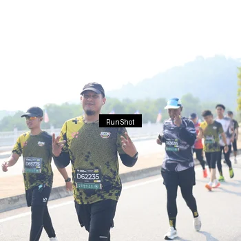 Runner Photo 6937151