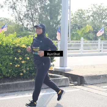 Runner Photo 6937155