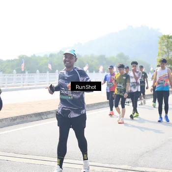 Runner Photo 6937161
