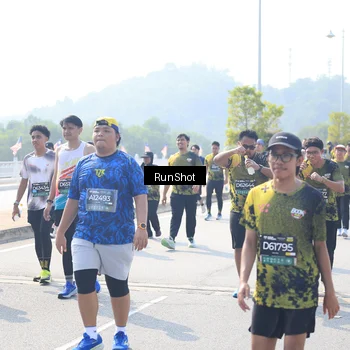 Runner Photo 6937186