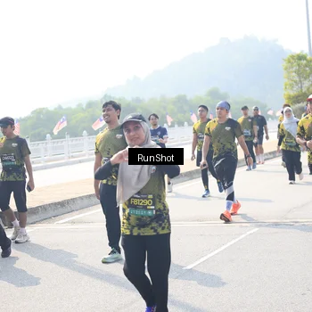 Runner Photo 6937205