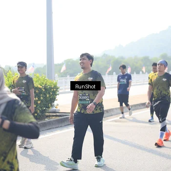 Runner Photo 6937217