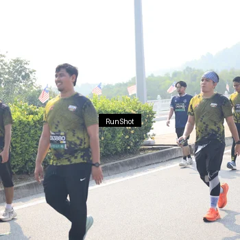 Runner Photo 6937233