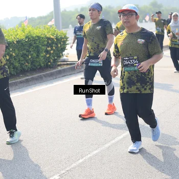 Runner Photo 6937236