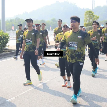Runner Photo 6937261