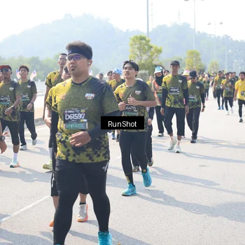 Runner Photo 6937265