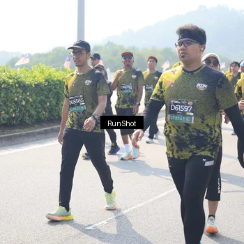Runner Photo 6937269