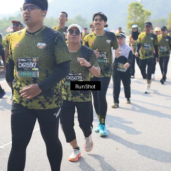 Runner Photo 6937274