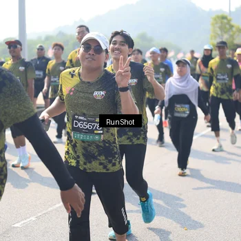 Runner Photo 6937276