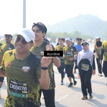 Runner Photo 6937278