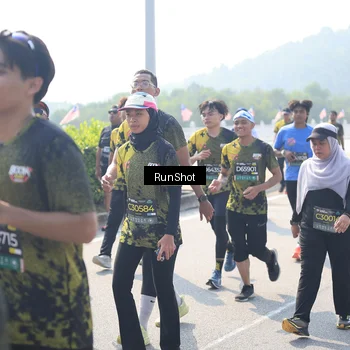 Runner Photo 6937282