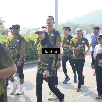 Runner Photo 6937283