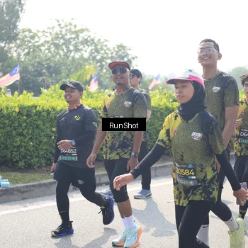 Runner Photo 6937287