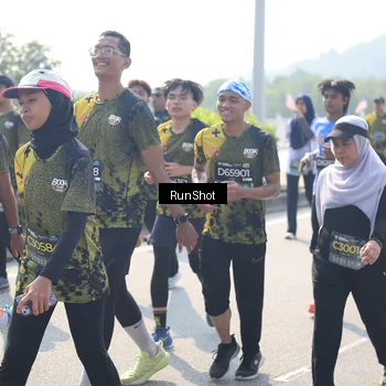 Runner Photo 6937292