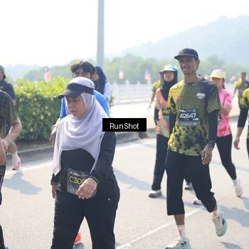 Runner Photo 6937299