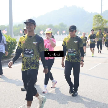Runner Photo 6937304