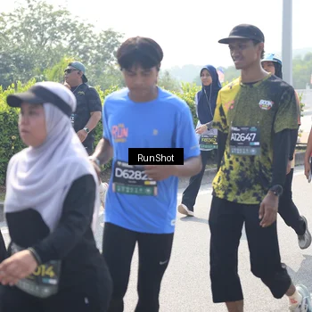Runner Photo 6937308