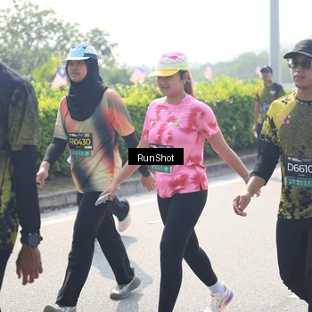 Runner Photo 6937318