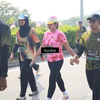 Runner Photo 6937319