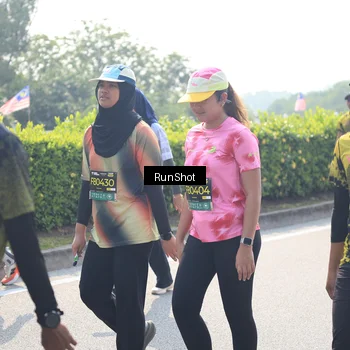 Runner Photo 6937320