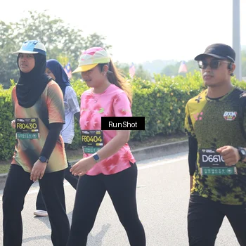 Runner Photo 6937328