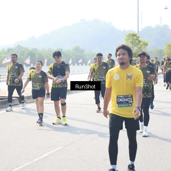 Runner Photo 6937344