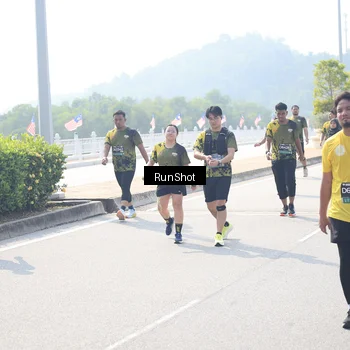 Runner Photo 6937354