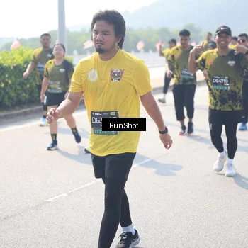 Runner Photo 6937355