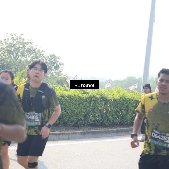 Runner Photo 6937379