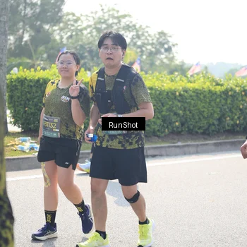 Runner Photo 6937382