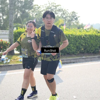 Runner Photo 6937385