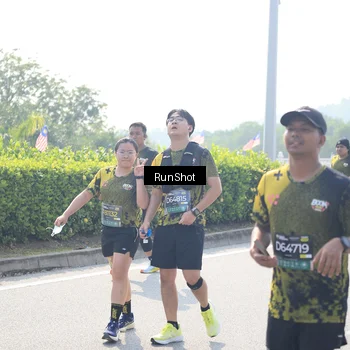 Runner Photo 6937386