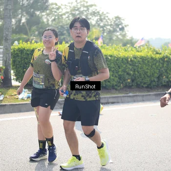 Runner Photo 6937391