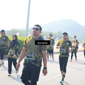 Runner Photo 6937394