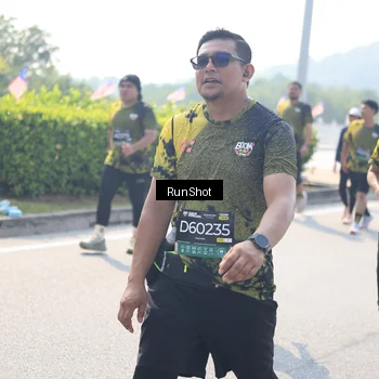 Runner Photo 6937402