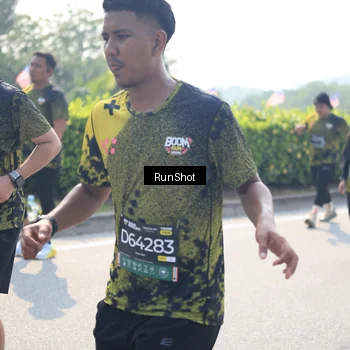Runner Photo 6937405