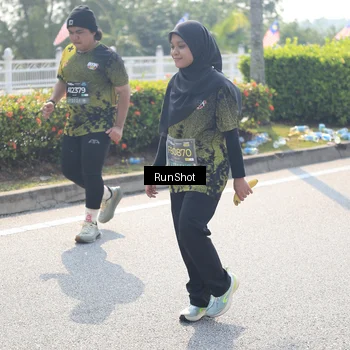 Runner Photo 6937427
