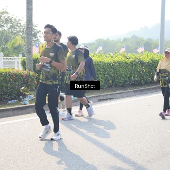 Runner Photo 6937432