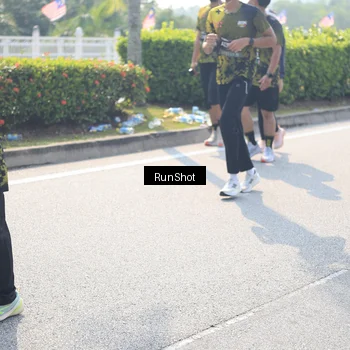 Runner Photo 6937435