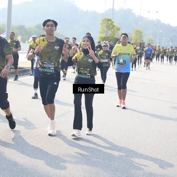 Runner Photo 6937437
