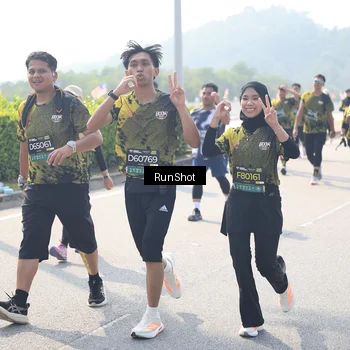 Runner Photo 6937438