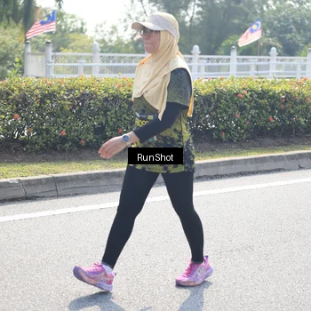 Runner Photo 6937446